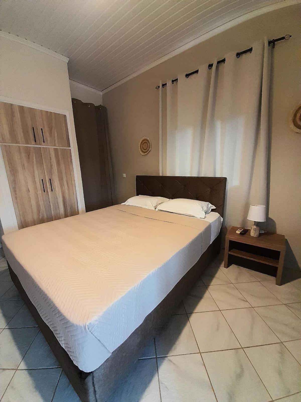 Aggeliki Apartments Nikiana Habitación foto