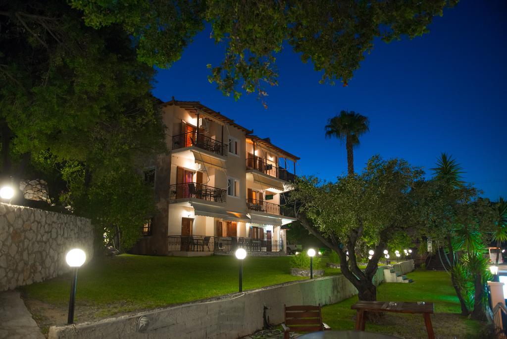 Aggeliki Apartments Nikiana Exterior foto